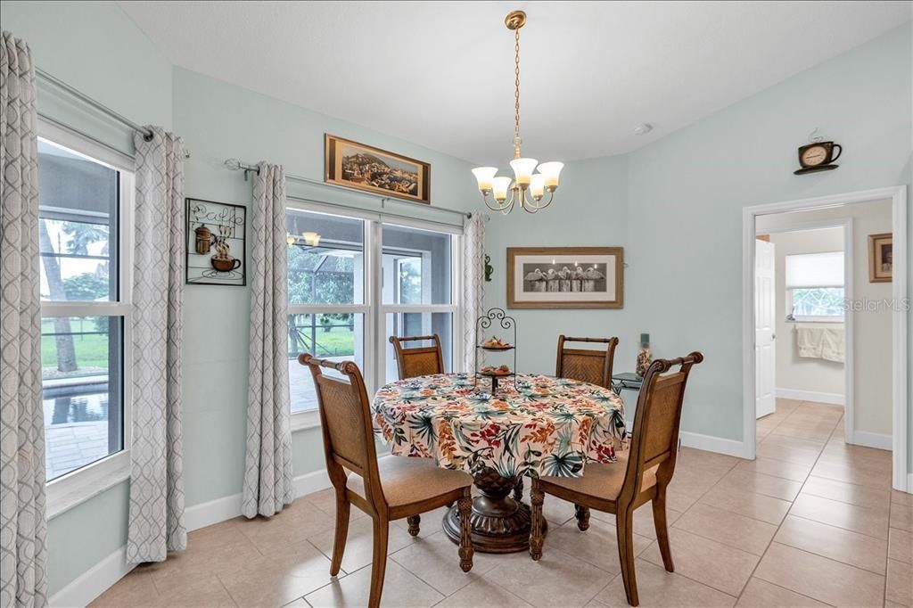 For Sale: $539,900 (3 beds, 2 baths, 1774 Square Feet)
