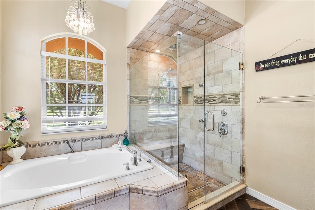 Active With Contract: $500,000 (4 beds, 3 baths, 2516 Square Feet)