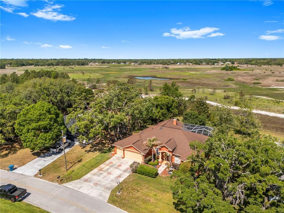 Active With Contract: $500,000 (4 beds, 3 baths, 2516 Square Feet)