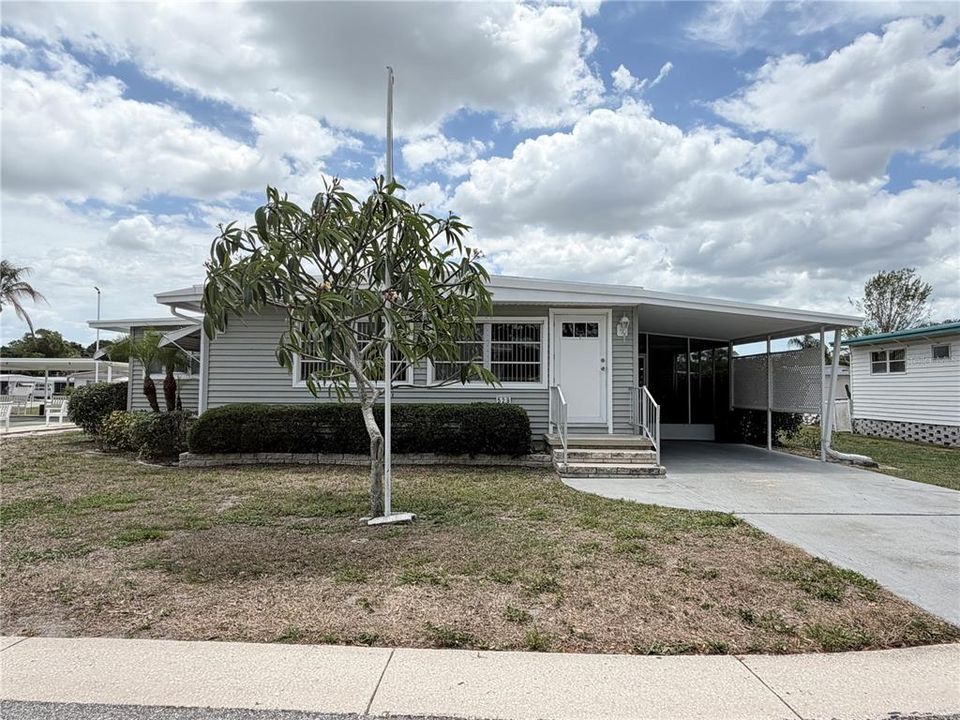 For Sale: $115,000 (2 beds, 2 baths, 1186 Square Feet)