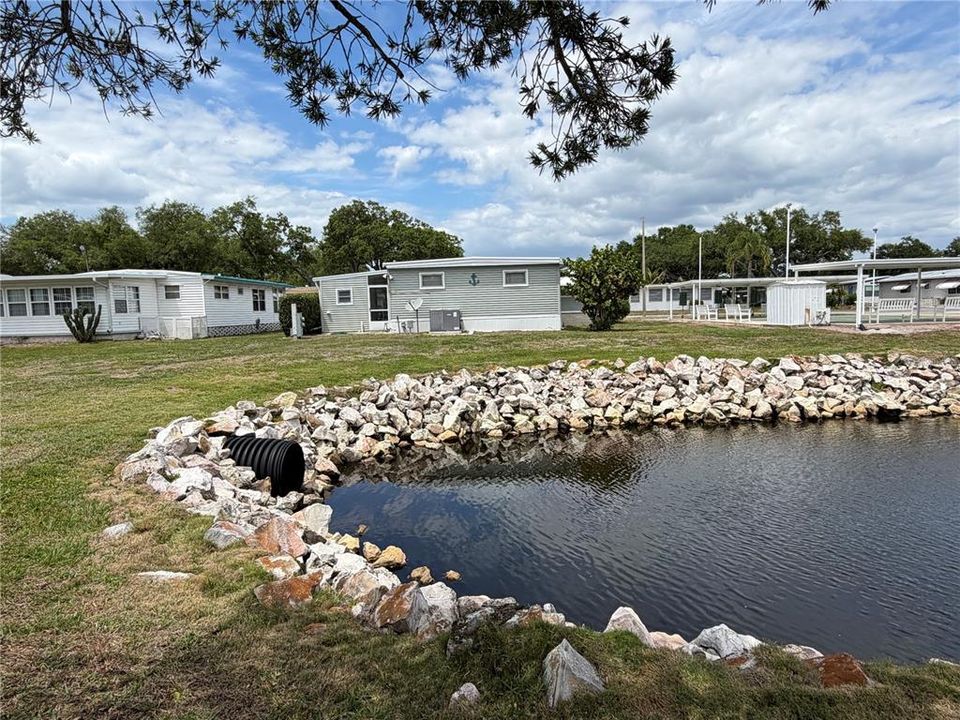 For Sale: $115,000 (2 beds, 2 baths, 1186 Square Feet)