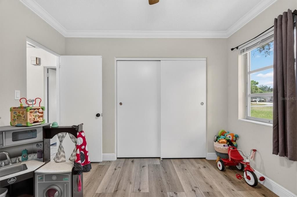 Activo con contrato: $229,000 (2 camas, 2 baños, 1196 Pies cuadrados)
