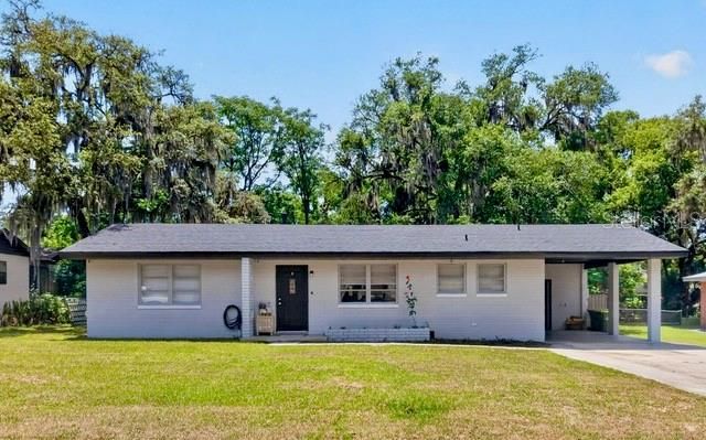 Activo con contrato: $229,000 (2 camas, 2 baños, 1196 Pies cuadrados)