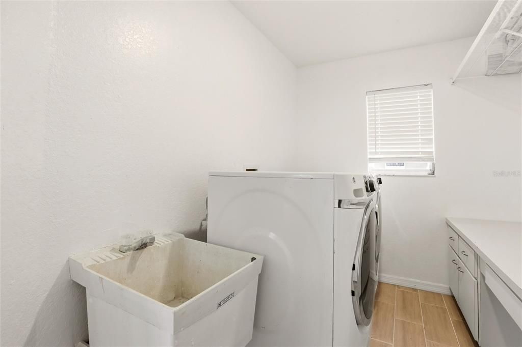En Renta: $2,600 (4 camas, 2 baños, 2029 Pies cuadrados)