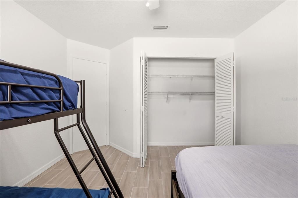 En Renta: $2,600 (4 camas, 2 baños, 2029 Pies cuadrados)