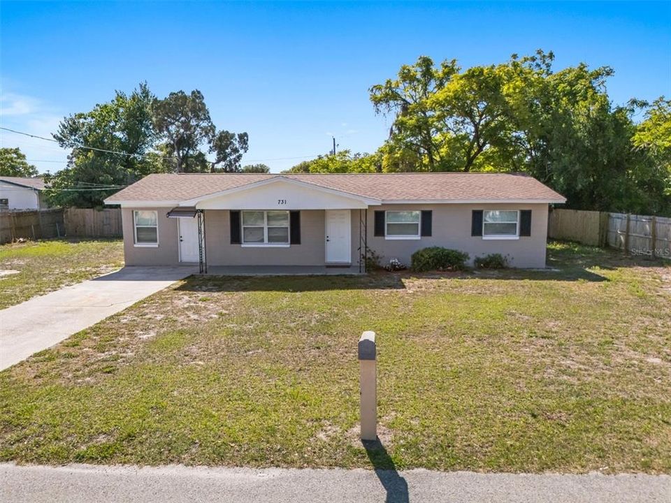 Active With Contract: $230,000 (3 beds, 2 baths, 1343 Square Feet)