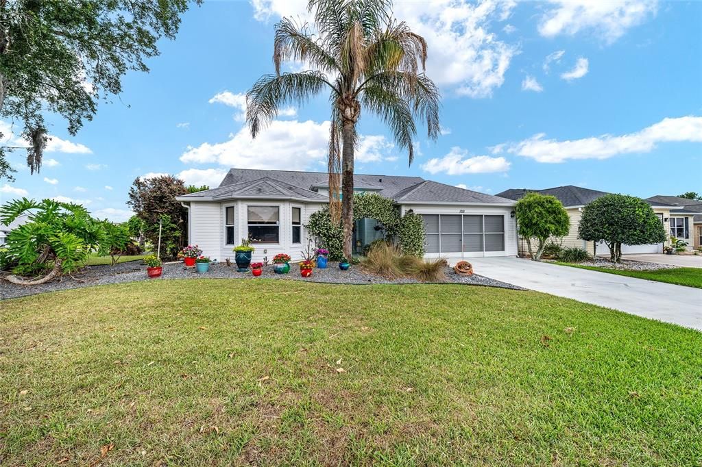 En Venta: $465,000 (3 camas, 2 baños, 2260 Pies cuadrados)