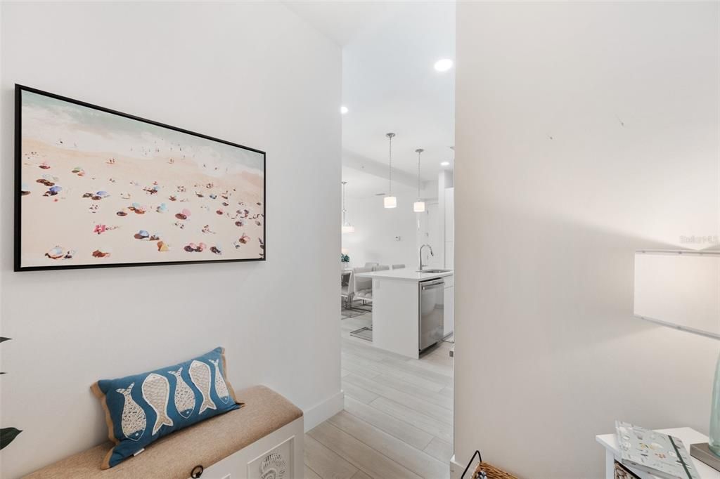 For Sale: $774,000 (2 beds, 2 baths, 1284 Square Feet)