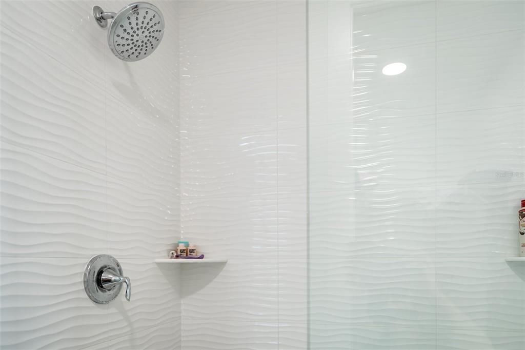 For Sale: $774,000 (2 beds, 2 baths, 1284 Square Feet)