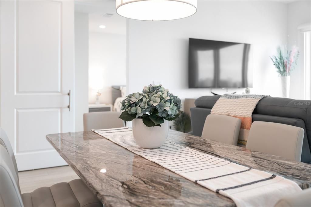 For Sale: $774,000 (2 beds, 2 baths, 1284 Square Feet)