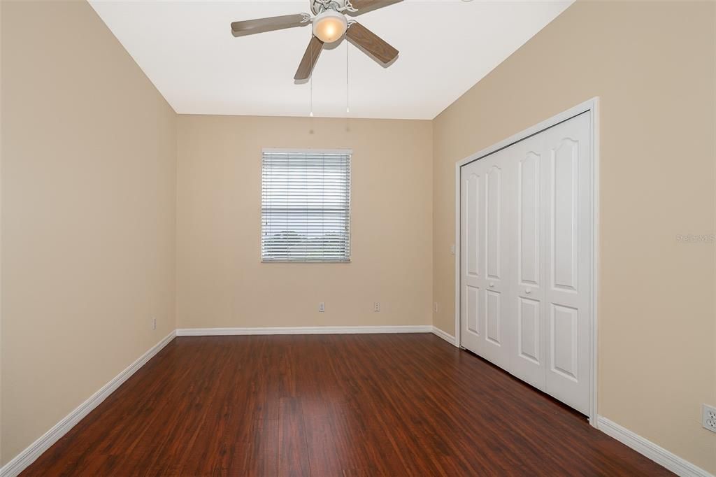 For Rent: $1,800 (2 beds, 2 baths, 987 Square Feet)