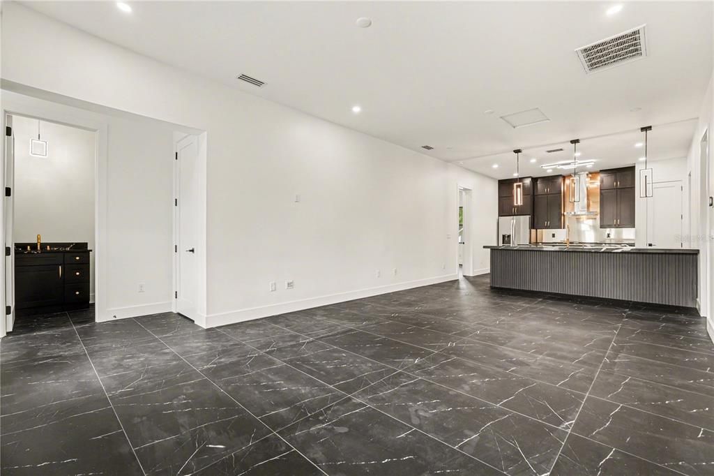 For Sale: $650,000 (3 beds, 2 baths, 2098 Square Feet)