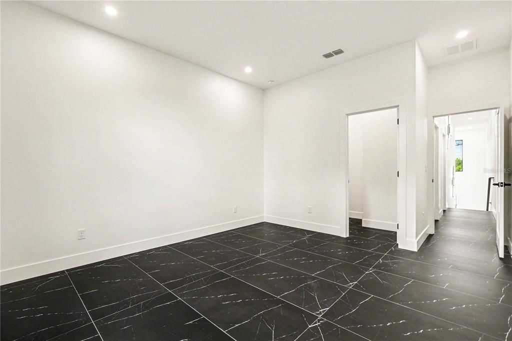 For Sale: $650,000 (3 beds, 2 baths, 2098 Square Feet)