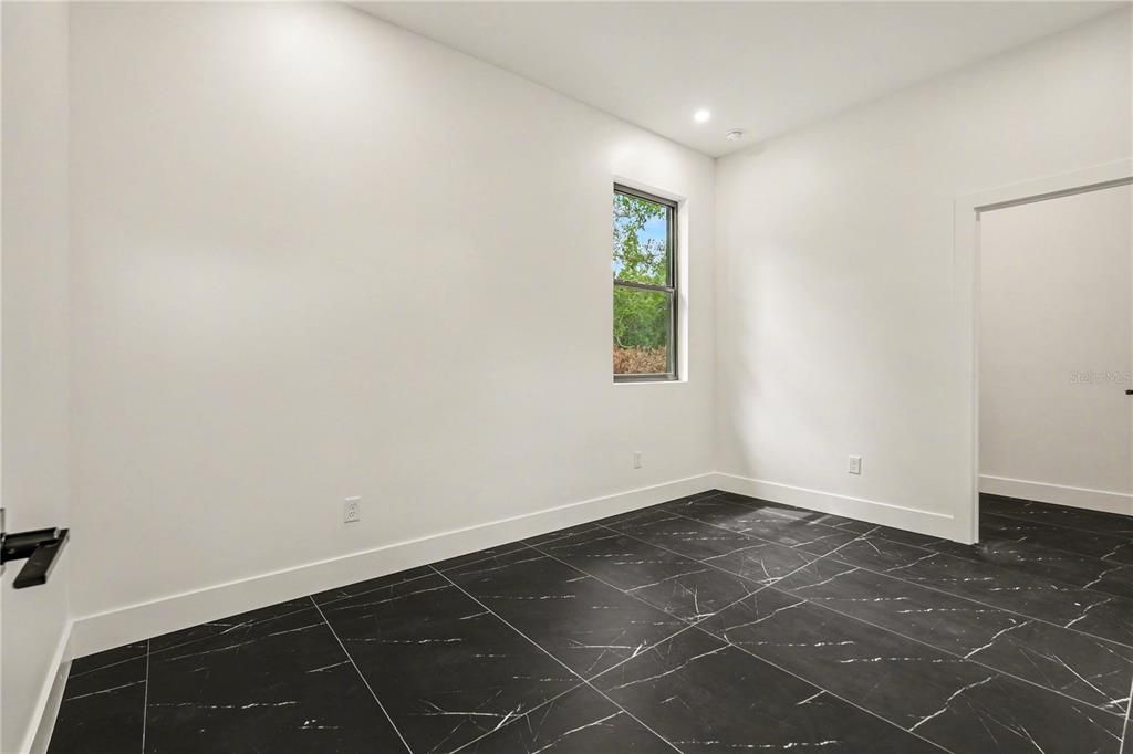 For Sale: $650,000 (3 beds, 2 baths, 2098 Square Feet)