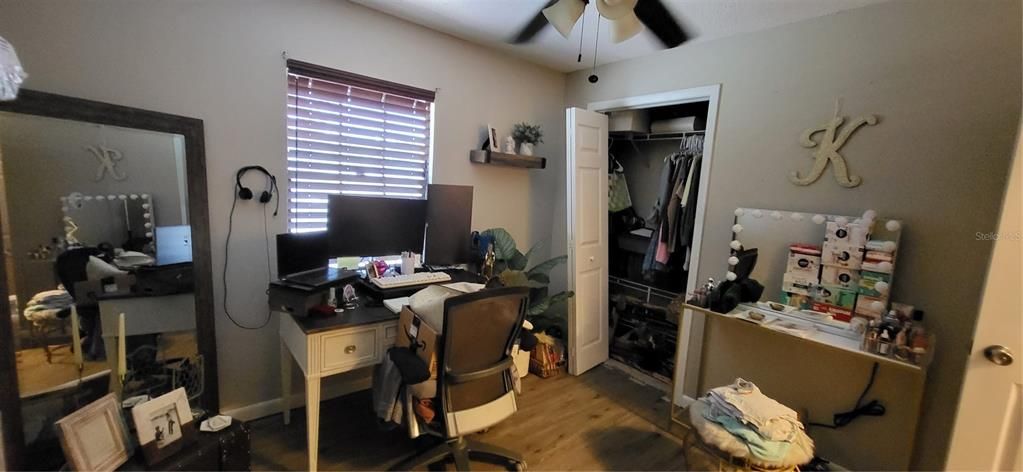 For Sale: $300,000 (3 beds, 2 baths, 1288 Square Feet)