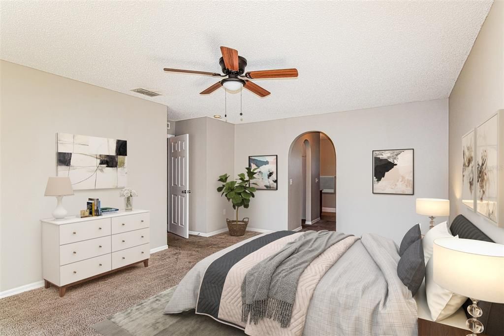 Activo con contrato: $319,900 (4 camas, 2 baños, 2230 Pies cuadrados)