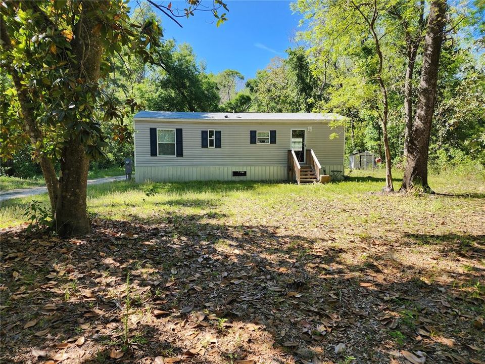 For Sale: $185,000 (1 beds, 1 baths, 600 Square Feet)