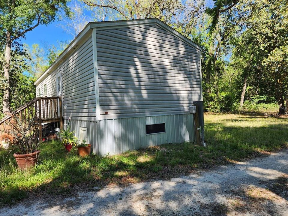 For Sale: $185,000 (1 beds, 1 baths, 600 Square Feet)