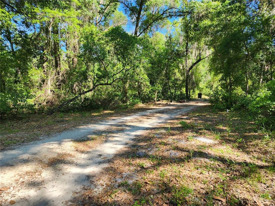 For Sale: $185,000 (1 beds, 1 baths, 600 Square Feet)