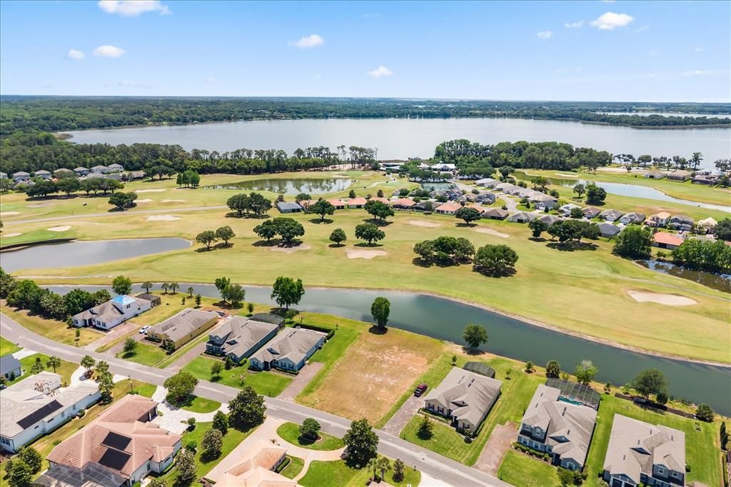 For Sale: $779,360 (4 beds, 2 baths, 2527 Square Feet)