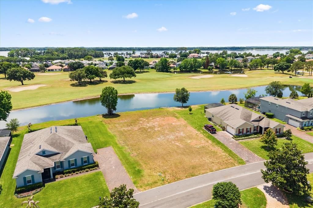 For Sale: $779,360 (4 beds, 2 baths, 2527 Square Feet)