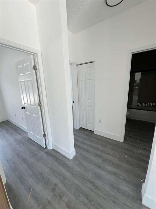 For Sale: $344,900 (4 beds, 2 baths, 1644 Square Feet)