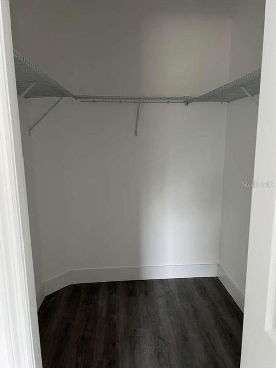 For Sale: $344,900 (4 beds, 2 baths, 1644 Square Feet)