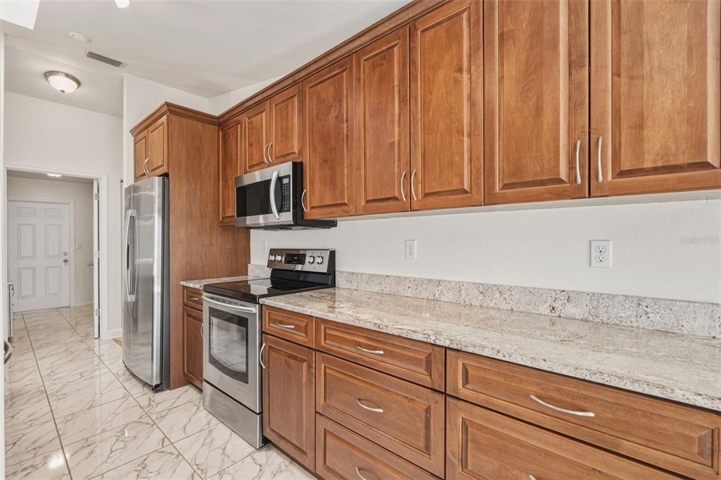 На продажу: $465,000 (3 спален, 2 ванн, 1725 Квадратных фут)