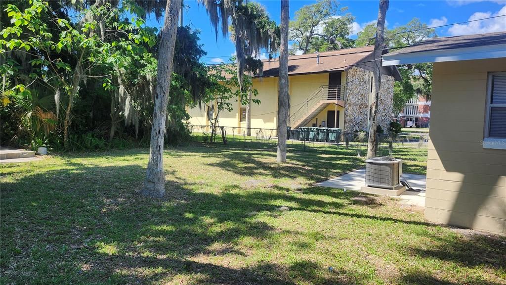 For Rent: $1,475 (2 beds, 1 baths, 1089 Square Feet)