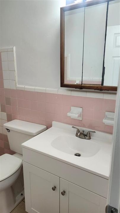 For Rent: $1,475 (2 beds, 1 baths, 1089 Square Feet)