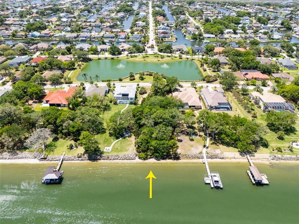 For Sale: $645,000 (0.90 acres)