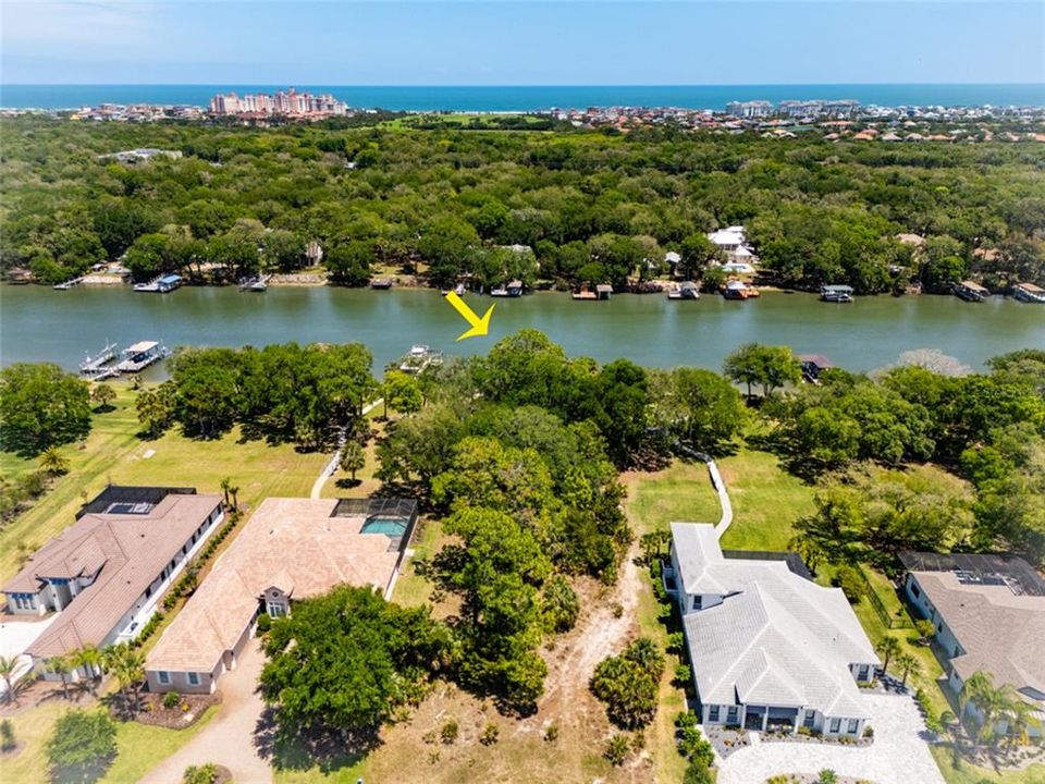 For Sale: $645,000 (0.90 acres)