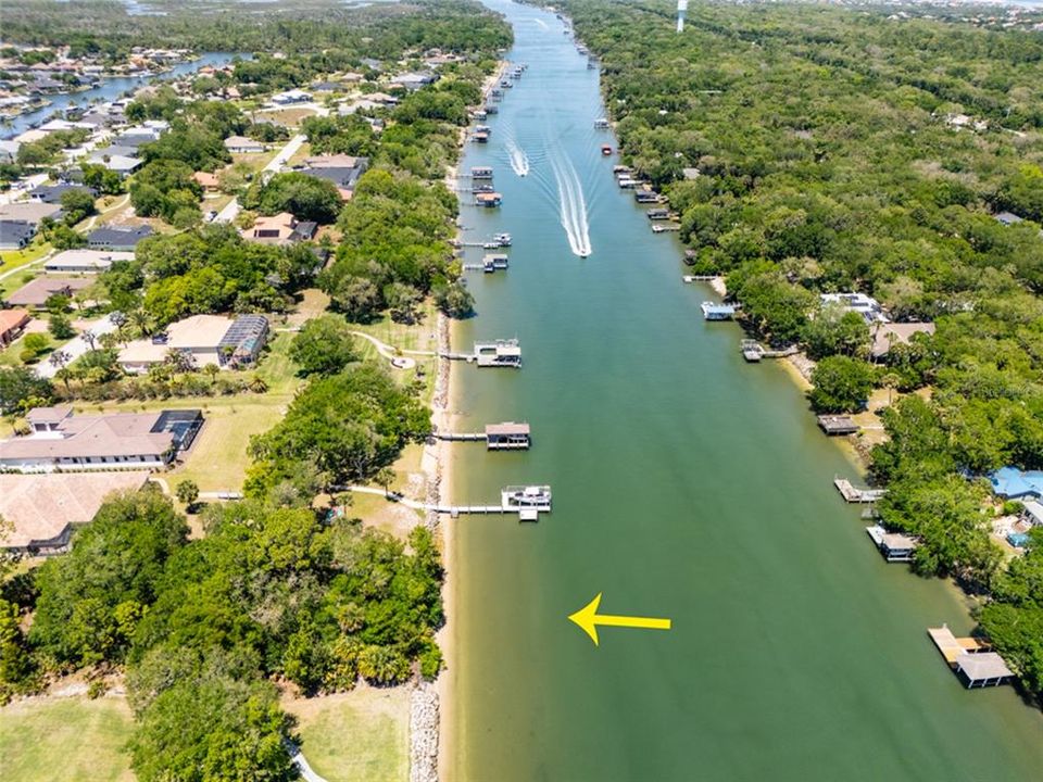 For Sale: $645,000 (0.90 acres)