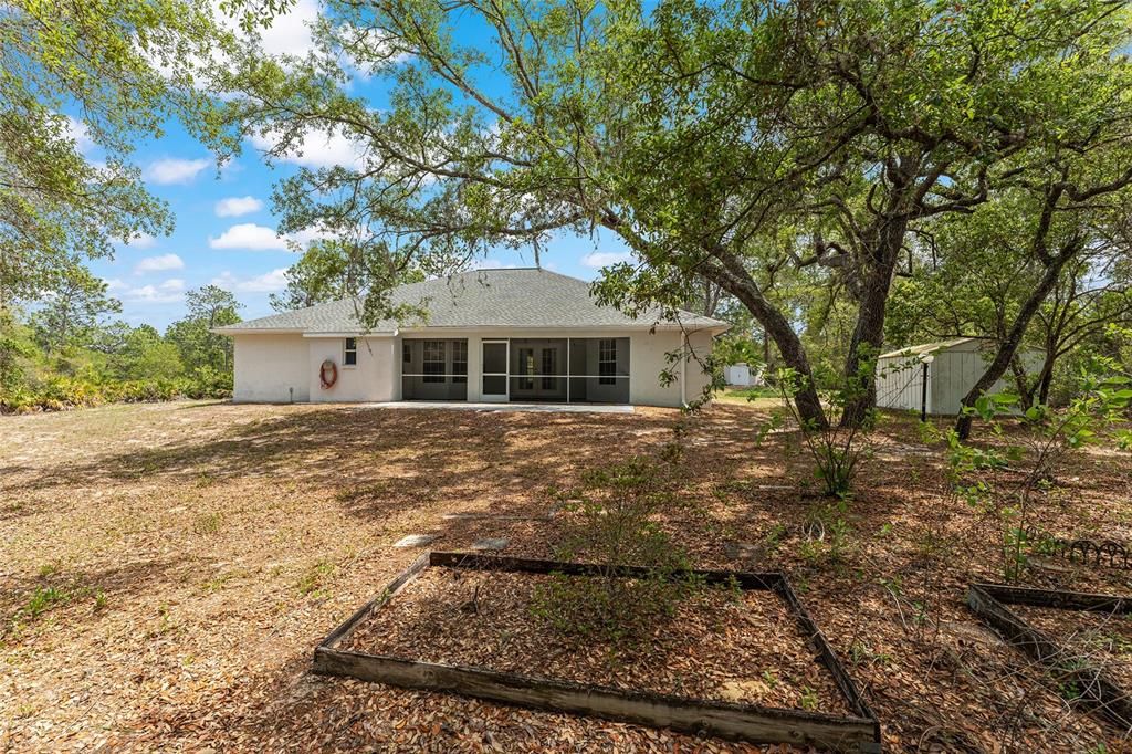 Activo con contrato: $350,000 (3 camas, 2 baños, 1763 Pies cuadrados)