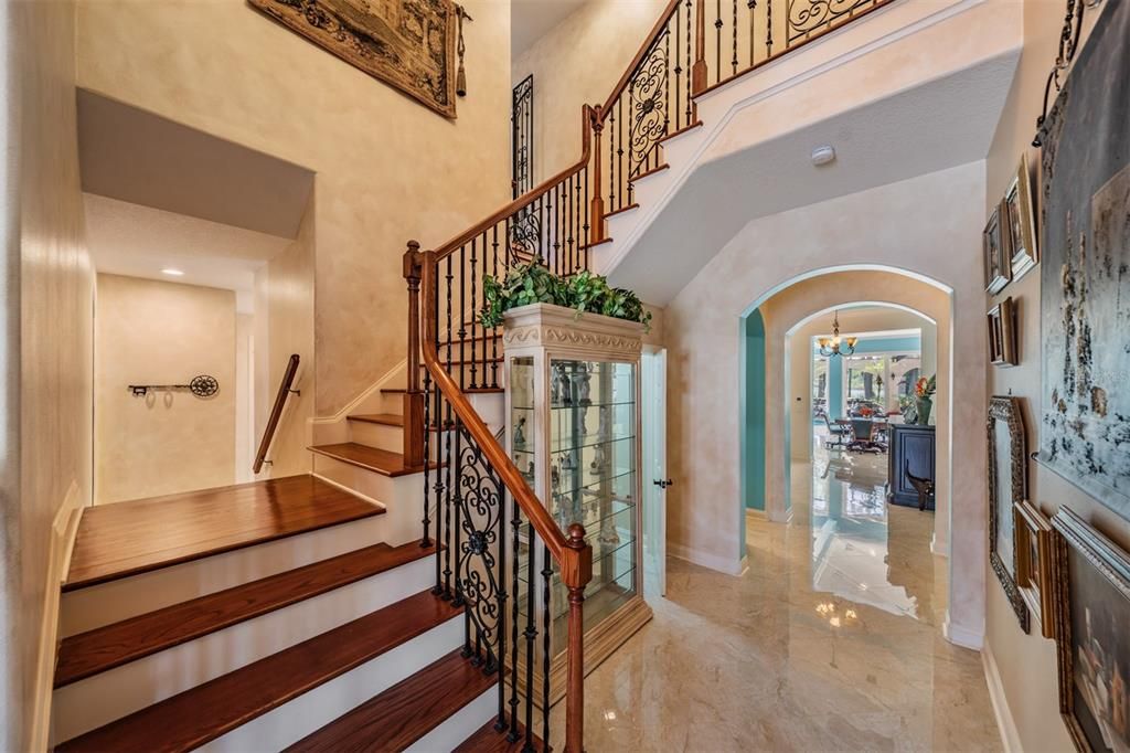 En Venta: $1,240,000 (5 camas, 4 baños, 4888 Pies cuadrados)
