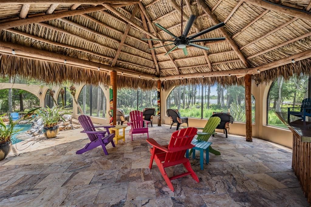En Venta: $1,240,000 (5 camas, 4 baños, 4888 Pies cuadrados)