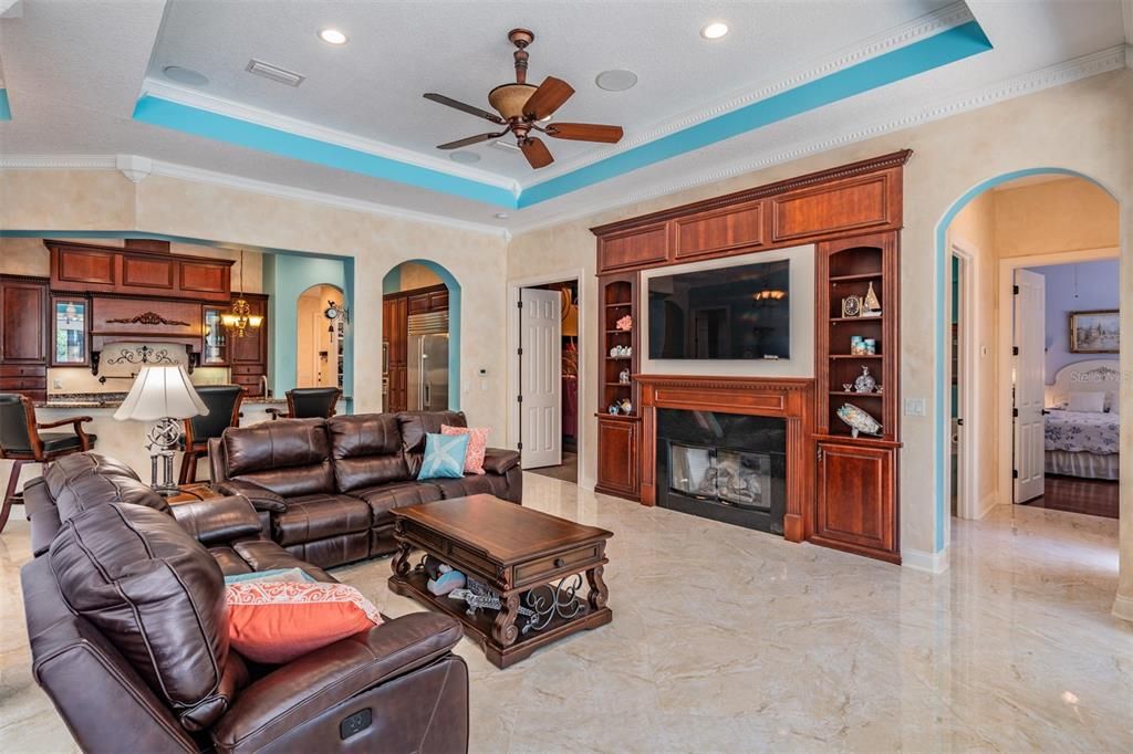 En Venta: $1,240,000 (5 camas, 4 baños, 4888 Pies cuadrados)