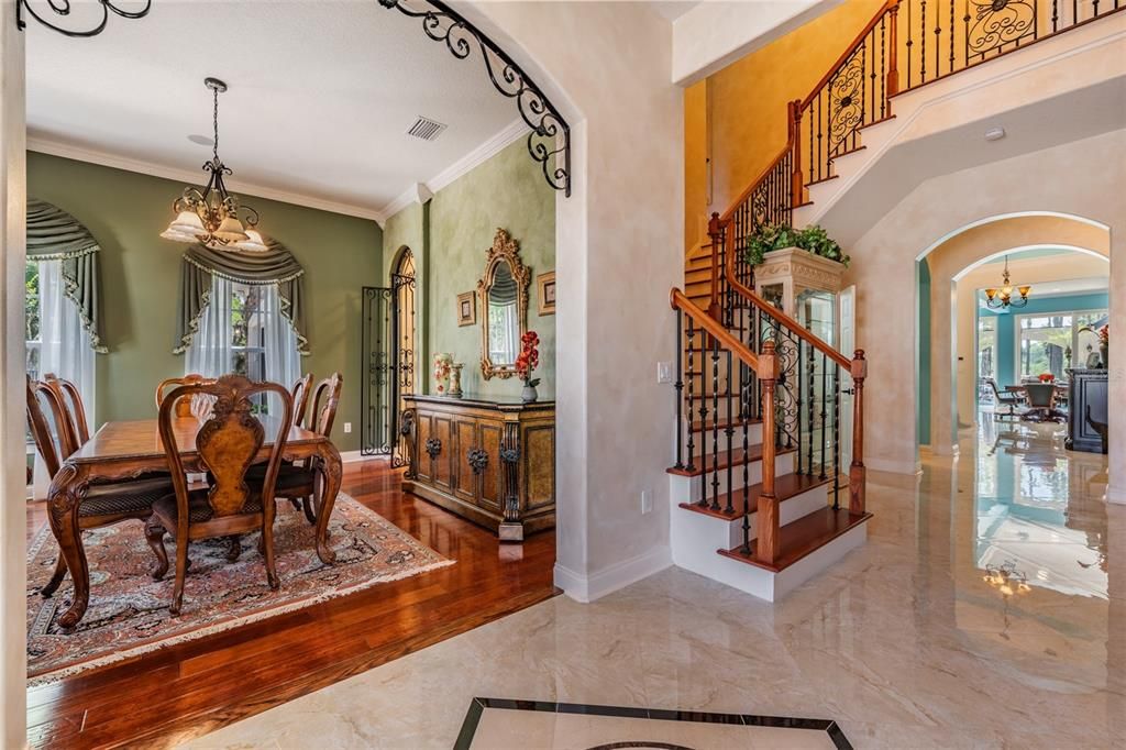En Venta: $1,240,000 (5 camas, 4 baños, 4888 Pies cuadrados)