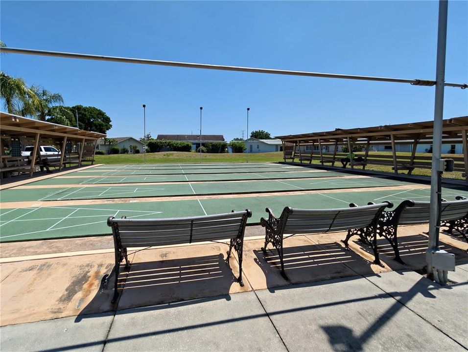 For Sale: $95,000 (1 beds, 1 baths, 650 Square Feet)