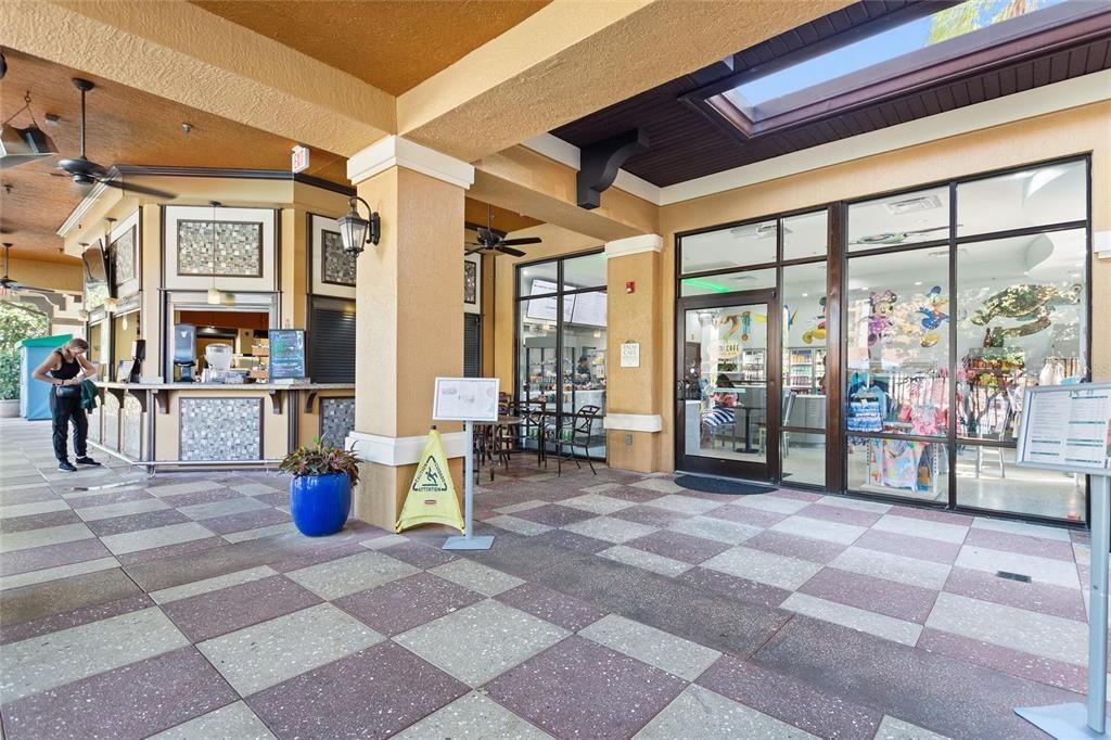 На продажу: $189,999 (2 спален, 2 ванн, 957 Квадратных фут)