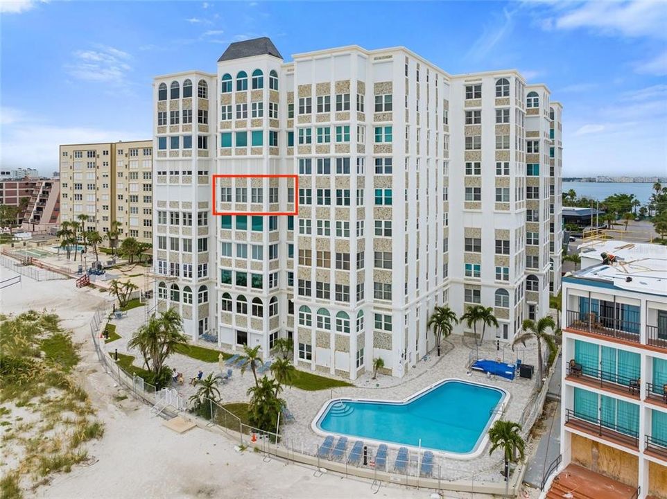 For Rent: $5,000 (2 beds, 2 baths, 1360 Square Feet)