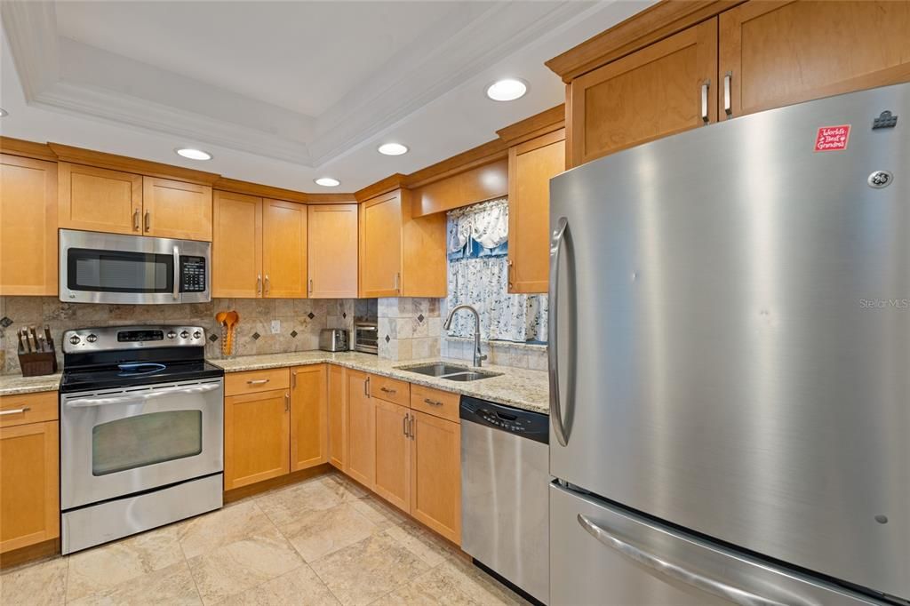 For Rent: $5,000 (2 beds, 2 baths, 1360 Square Feet)