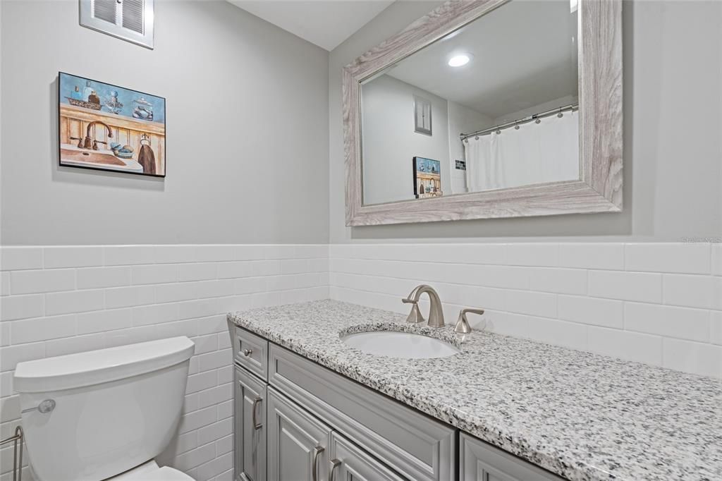 For Rent: $5,000 (2 beds, 2 baths, 1360 Square Feet)