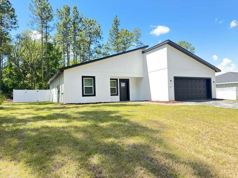 Recientemente alquilado: $2,050 (4 camas, 2 baños, 1833 Pies cuadrados)