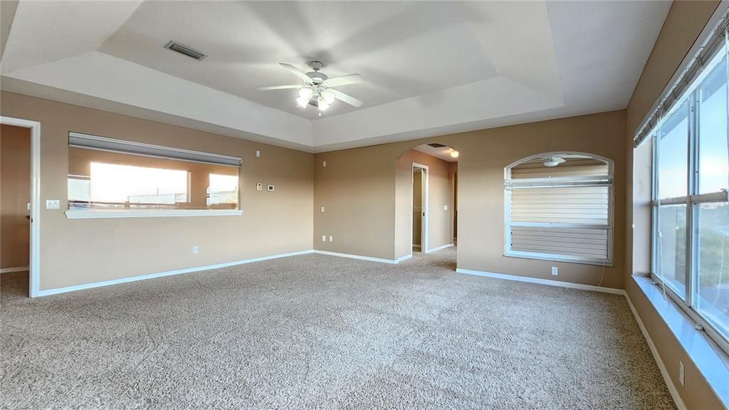 For Rent: $3,200 (3 beds, 2 baths, 2245 Square Feet)