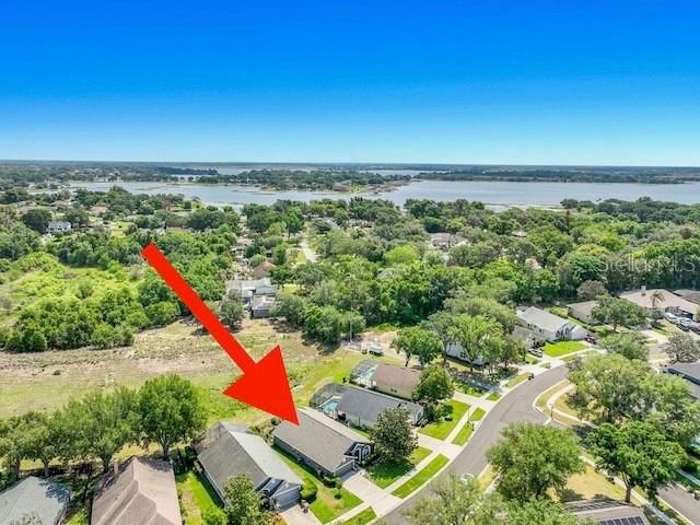 For Sale: $429,900 (4 beds, 2 baths, 1939 Square Feet)