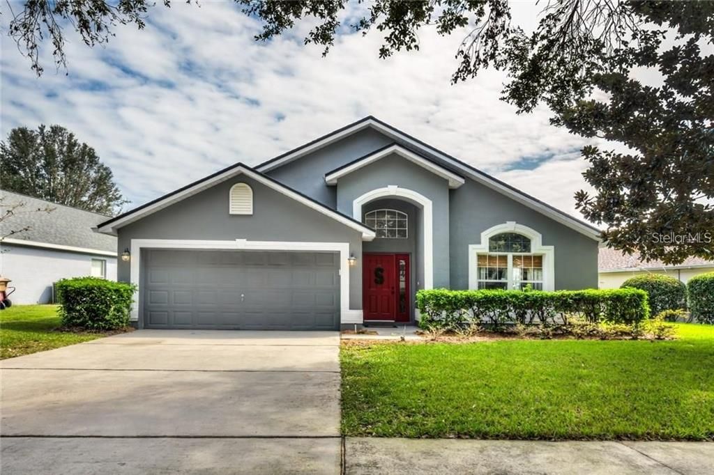 For Sale: $429,900 (4 beds, 2 baths, 1939 Square Feet)