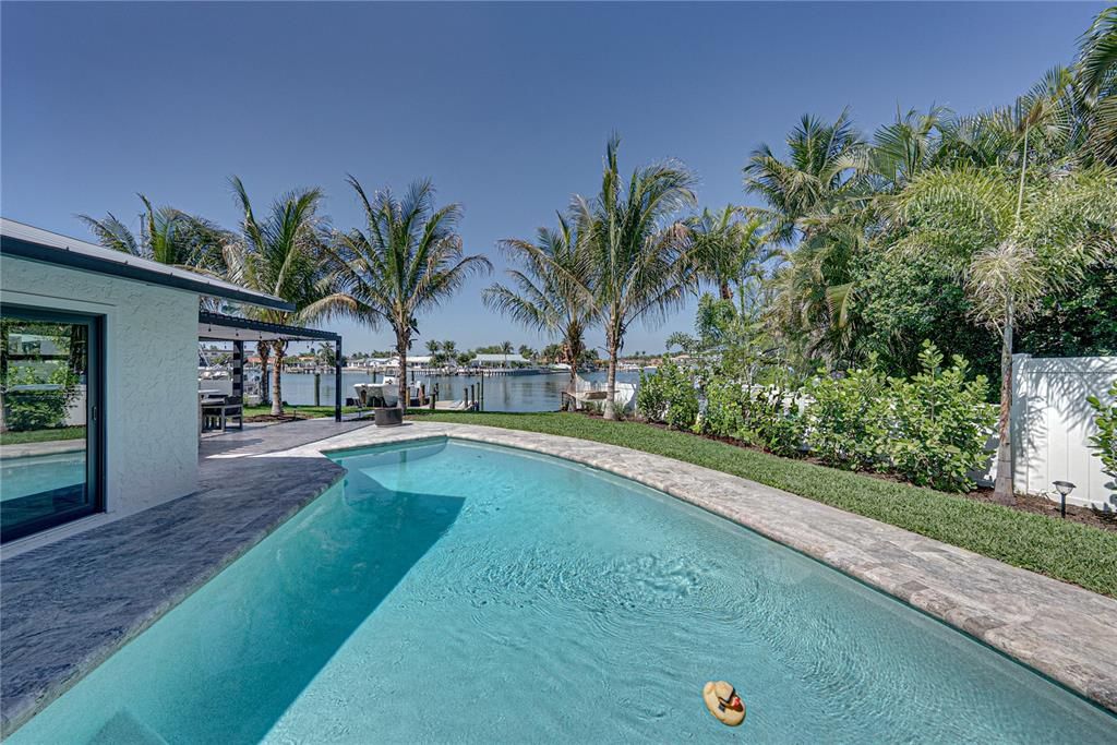 For Sale: $1,849,000 (4 beds, 3 baths, 2014 Square Feet)