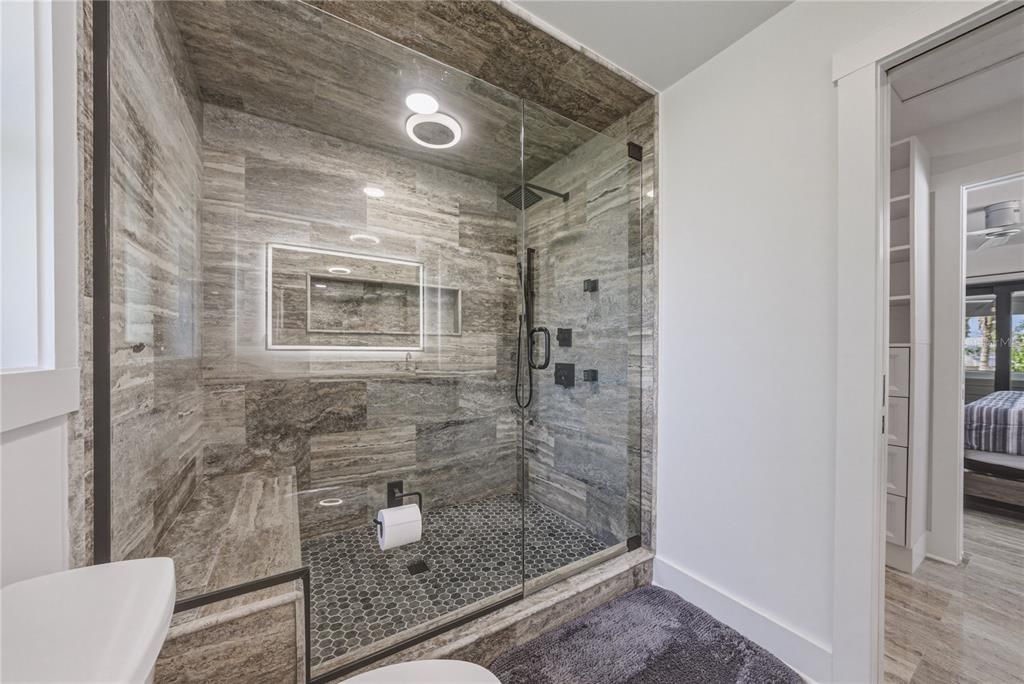 For Sale: $1,849,000 (4 beds, 3 baths, 2014 Square Feet)