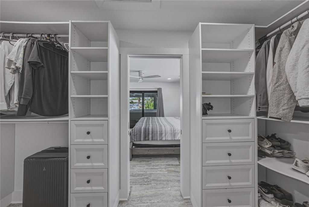 For Sale: $1,849,000 (4 beds, 3 baths, 2014 Square Feet)
